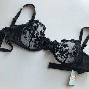 LA PERLA VIntage Elegant Black Lace Bra